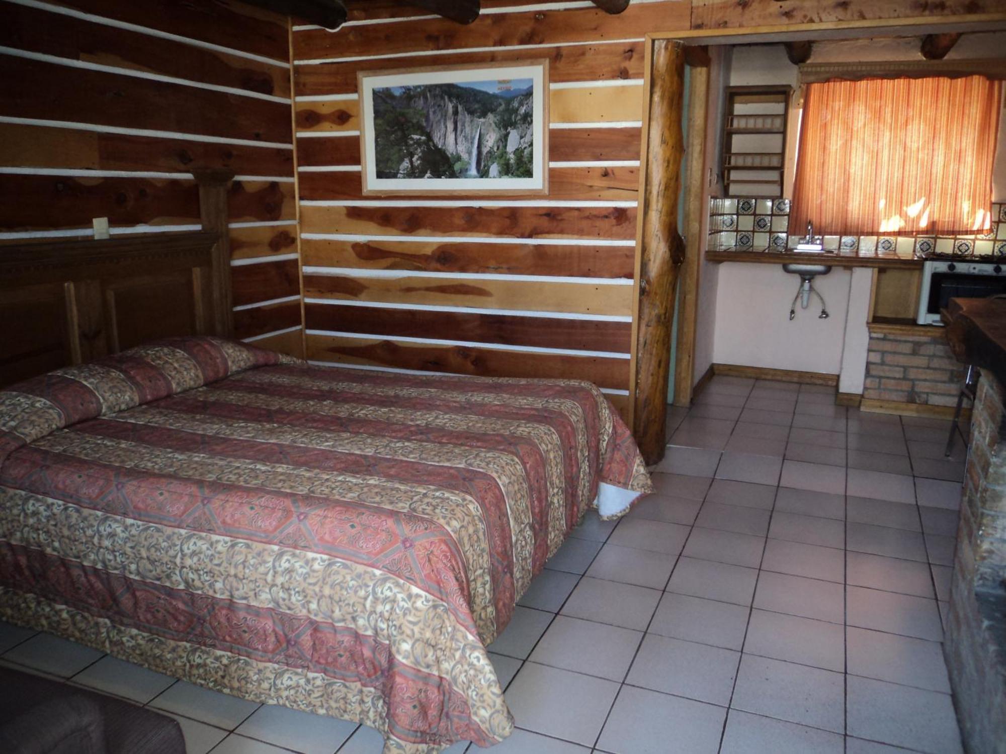 Cabanas Montebello Inn Creel Extérieur photo